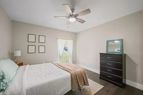 Bedroom - 39 9th St, Shalimar, FL 32579 photo 7 of 8