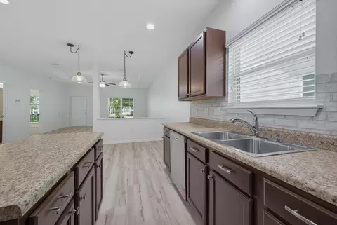 Kitchen - 237 Nelly St, Freeport, FL 32439 photo 5 of 5