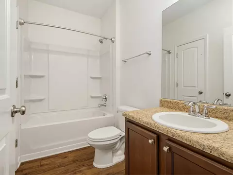 Bath - 237 Nelly St, Freeport, FL 32439 photo 1 of 4