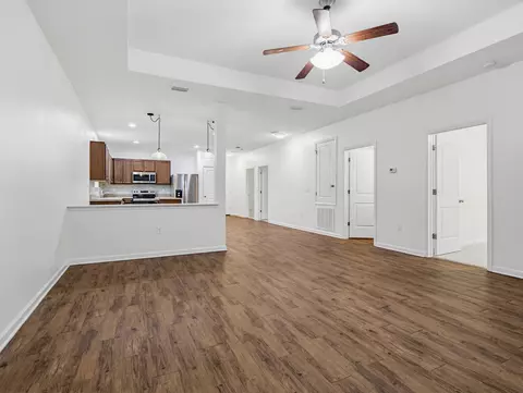 Living - 237 Nelly St, Freeport, FL 32439 photo 5 of 8