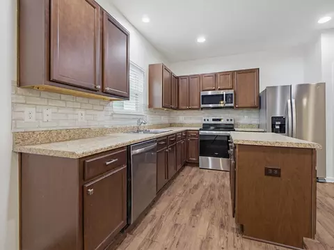 Kitchen - 237 Nelly St, Freeport, FL 32439 photo 2 of 5