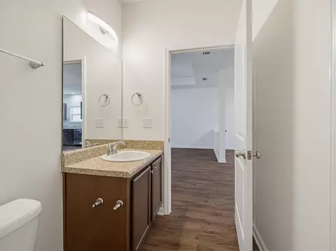 Bath - 237 Nelly St, Freeport, FL 32439 photo 2 of 4