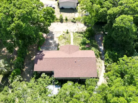 View/Area - 298 Averitt Pl, Crestview, FL 32539 photo 13 of 14