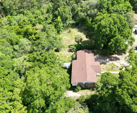 View/Area - 298 Averitt Pl, Crestview, FL 32539 photo 8 of 14