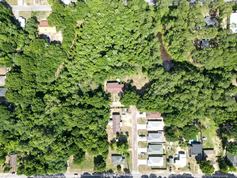 View/Area - 298 Averitt Pl, Crestview, FL 32539 photo 6 of 14