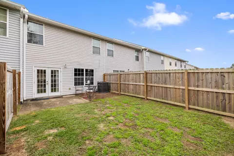 Exterior - 171 Swaying Pine Ct, Crestview, FL 32539 photo 5 of 11
