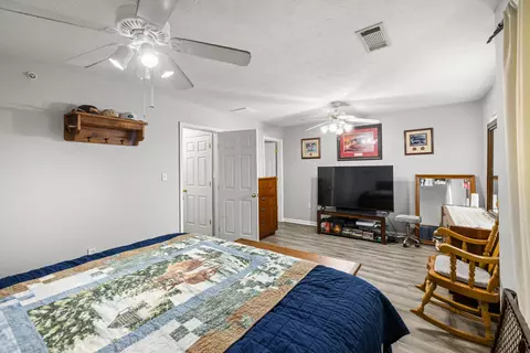 Bedroom - 171 Swaying Pine Ct, Crestview, FL 32539 photo 3 of 7