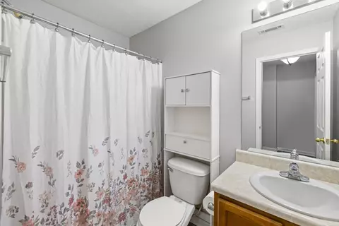 Bath - 171 Swaying Pine Ct, Crestview, FL 32539 photo 2 of 2
