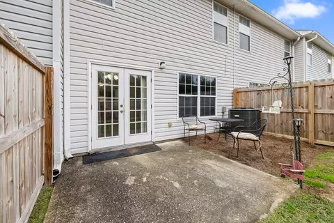 Exterior - 171 Swaying Pine Ct, Crestview, FL 32539 photo 8 of 11