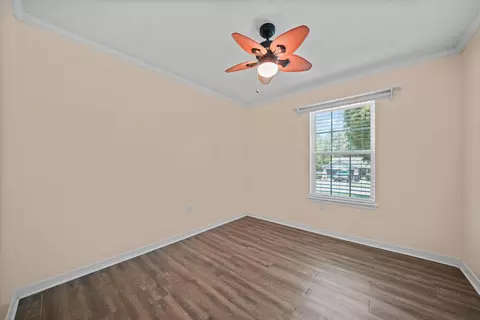 Bedroom - 3010 Windsor Cir, Crestview, FL 32539 photo 1 of 9