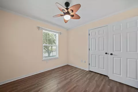 Bedroom - 3010 Windsor Cir, Crestview, FL 32539 photo 3 of 9