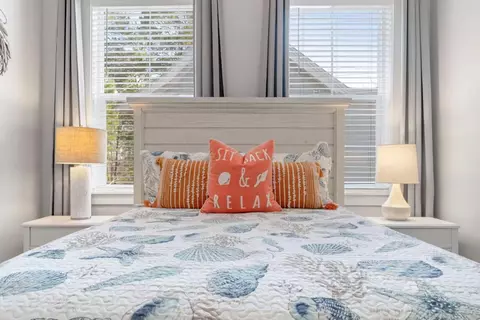 Bedroom - 146 E Pine Lands Loop UNIT B, Inlet Beach, FL 32461 photo 6 of 7
