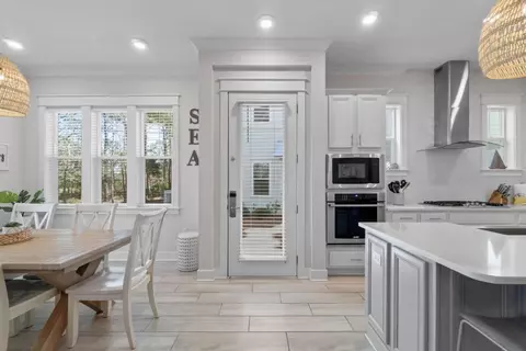 Entry Way - 146 E Pine Lands Loop UNIT B, Inlet Beach, FL 32461 photo 1 of 2