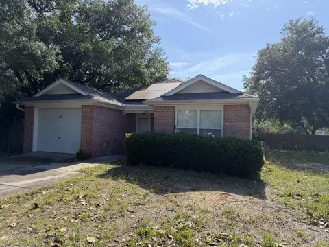 1740 Thomas St, Niceville, FL 32578