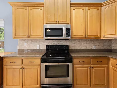Kitchen - 3720 Bay Tree Rd, Lynn Haven, FL 32444 photo 3 of 5
