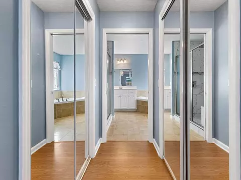 Entry Way - 3720 Bay Tree Rd, Lynn Haven, FL 32444 photo 2 of 2
