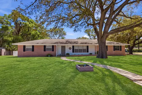 119 Jamestown Ave, Fort Walton Beach, FL 32547