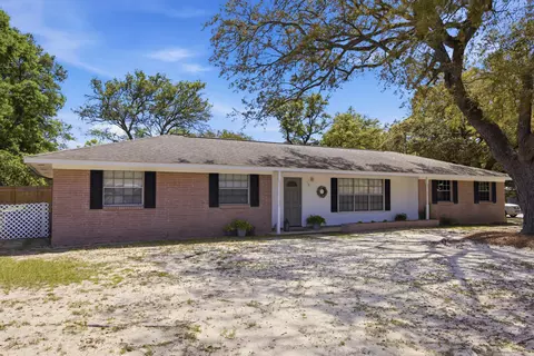 119 Jamestown Ave, Fort Walton Beach, FL 32547