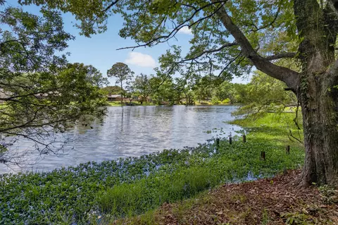 1037 Everglade Dr, Niceville, FL 32578