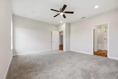 Bedroom - 6111 Mildreds Way, Crestview, FL 32539 photo 1 of 4
