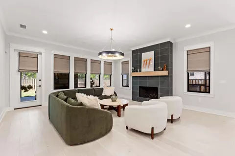 Living - 150 W Perseverance Pt, Freeport, FL 32439 photo 1 of 6