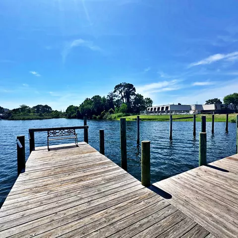 210 Pelham Rd #215B, Fort Walton Beach, FL 32547