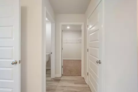Entry Way - 5463 Jenee Ct, Crestview, FL 32539 photo 6 of 6