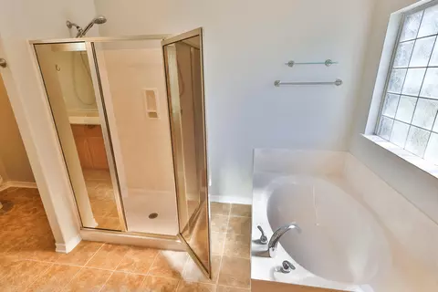 Bath - 105 Par Ct, Crestview, FL 32536 photo 7 of 15