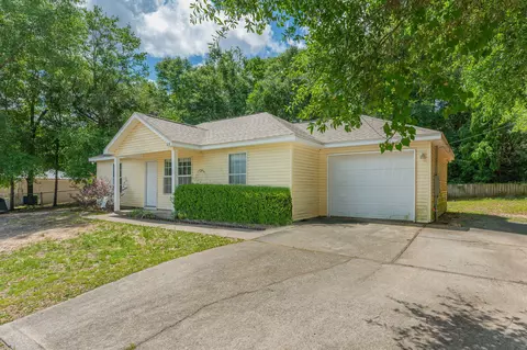 Other - 328 Lakeview Dr, Crestview, FL 32536 photo 2 of 9