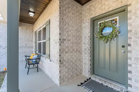 Exterior - 1511 Kais St, Baker, FL 32531 photo 3 of 5