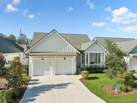203 E Firethorn Cir, Watersound, FL 32461