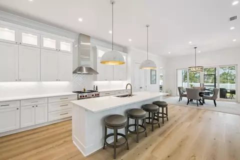 Kitchen - 203 E Firethorn Cir, Watersound, FL 32461 photo 2 of 4