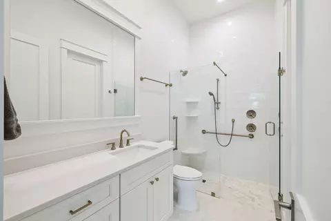 Bath - 203 E Firethorn Cir, Watersound, FL 32461 photo 6 of 6