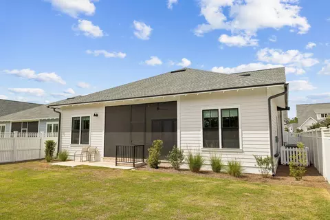 Exterior - 203 E Firethorn Cir, Watersound, FL 32461 photo 9 of 11