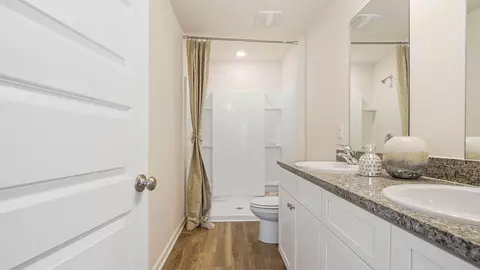 Bath - 216 Dockside Rd, Freeport, FL 32439 photo 1 of 4