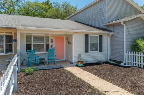 11 SE Magnolia Ave UNIT A, Fort Walton Beach, FL 32548