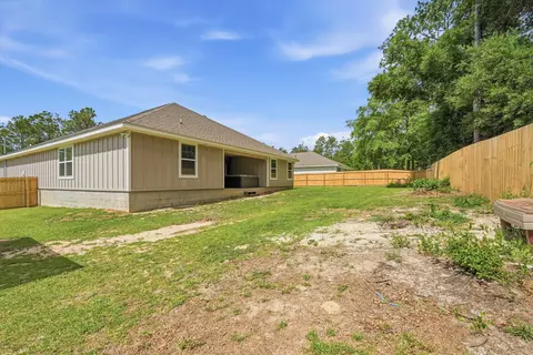 Exterior - 3503 Sugar Maple Ln, Crestview, FL 32539 photo 10 of 13