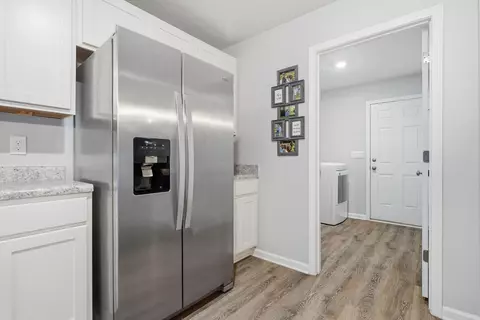 Entry Way - 3503 Sugar Maple Ln, Crestview, FL 32539 photo 5 of 10