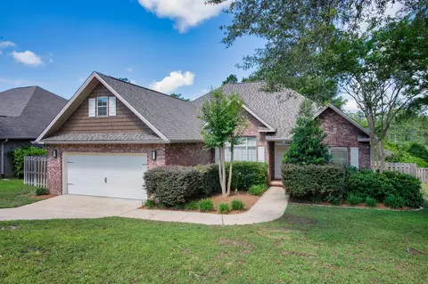 656 Red Fern Rd, Crestview, FL 32536