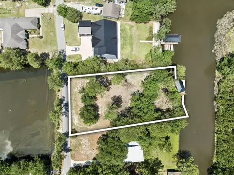 92 Waterside Ln, Freeport, FL 32439 photo 5