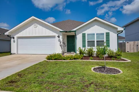 338 Flounder St, Crestview, FL 32539