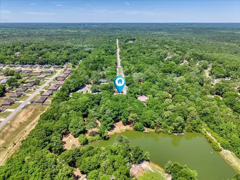 View/Area - 210 Shell Dr, Crestview, FL 32536 photo 8 of 10