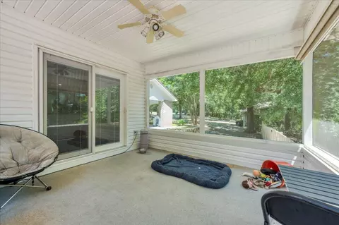 Exterior - 210 Shell Dr, Crestview, FL 32536 photo 3 of 20