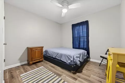 Bedroom - 210 Shell Dr, Crestview, FL 32536 photo 7 of 8
