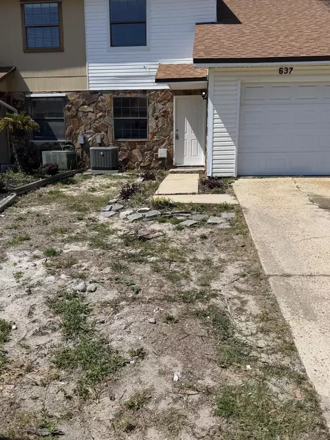 637 Sandalwood Dr, Destin, FL 32541