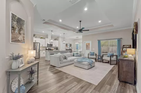 9073 E River Dr, Navarre, FL 32566
