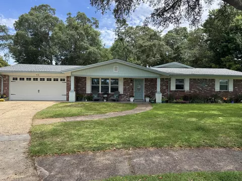 20 Forest Grove Pl, Fort Walton Beach, FL 32548