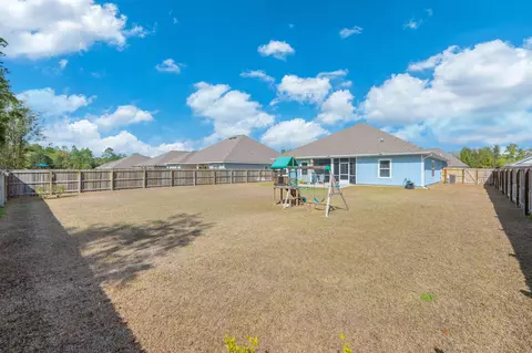 Exterior - 2411 Dakota Way, Crestview, FL 32536 photo 8 of 9