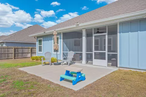 Exterior - 2411 Dakota Way, Crestview, FL 32536 photo 6 of 9