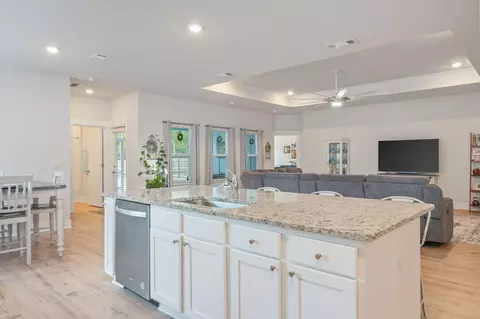 Kitchen - 2411 Dakota Way, Crestview, FL 32536 photo 2 of 3